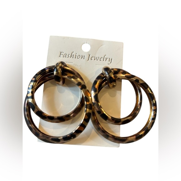 Jewelry - Animal Print Gold Hoops NWT